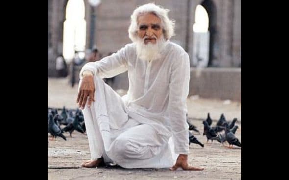 Photo essay titled "A Trailblazer Whose Art Transcended Time"